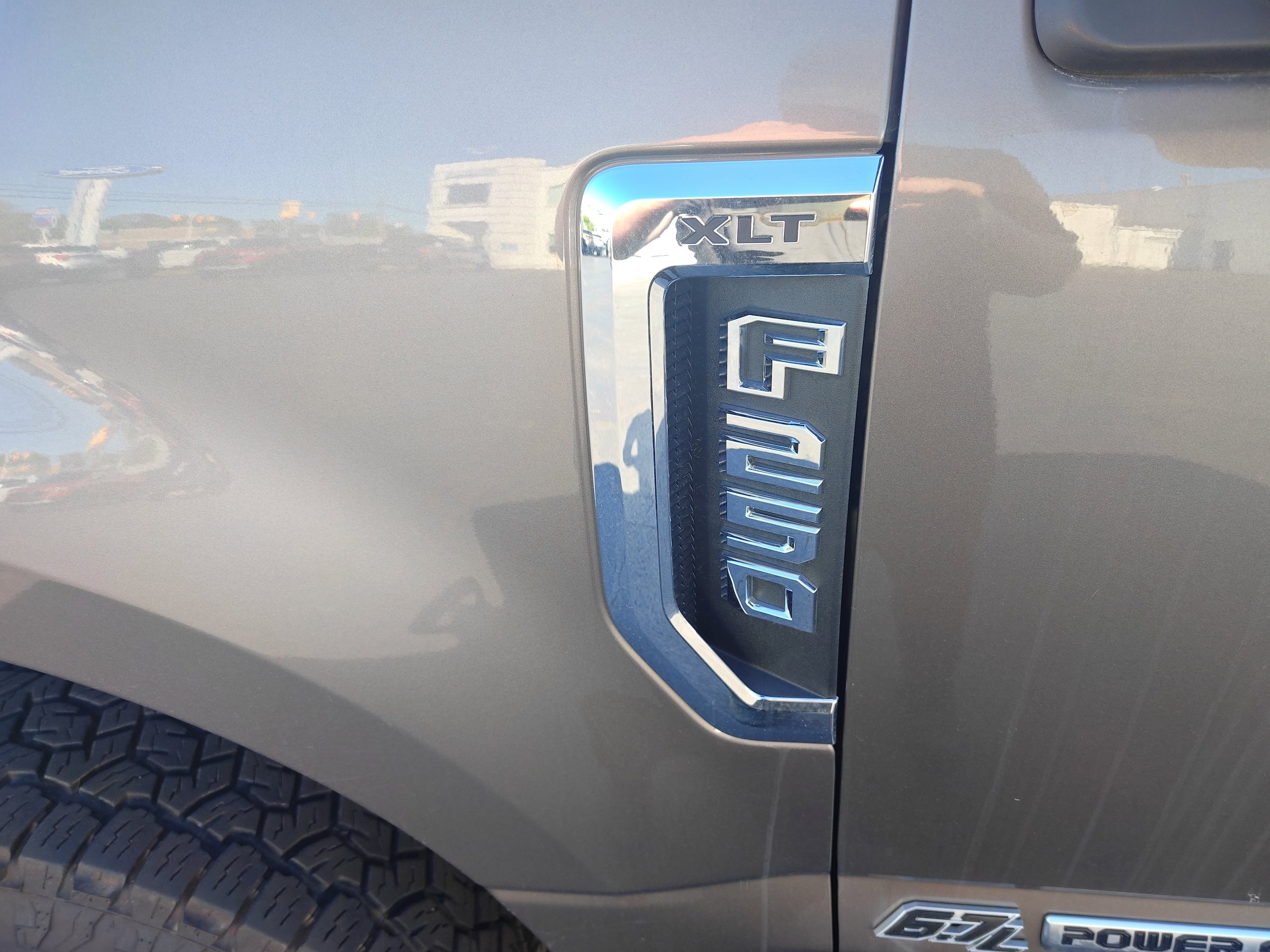 Used 2019 Ford F250 XLT AWD/4WD image 6