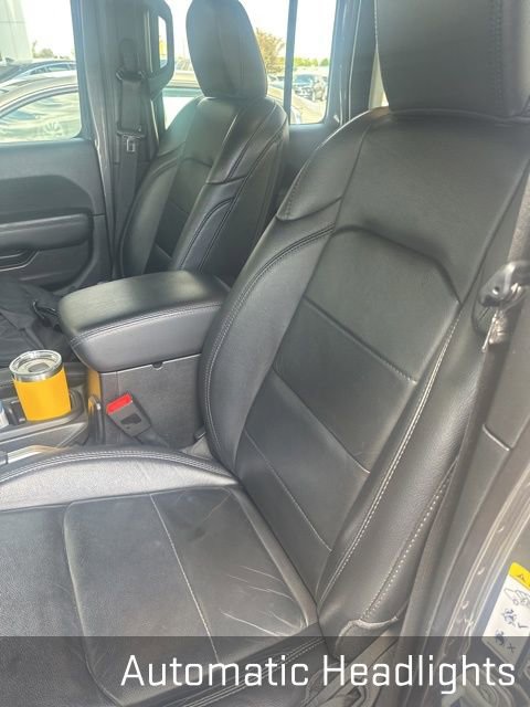Used 2020 Jeep Wrangler Unlimited Sahara AWD/4WD image 10