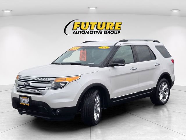 Used 2014 Ford Explorer XLT w/ Equipment Group 202A image 8