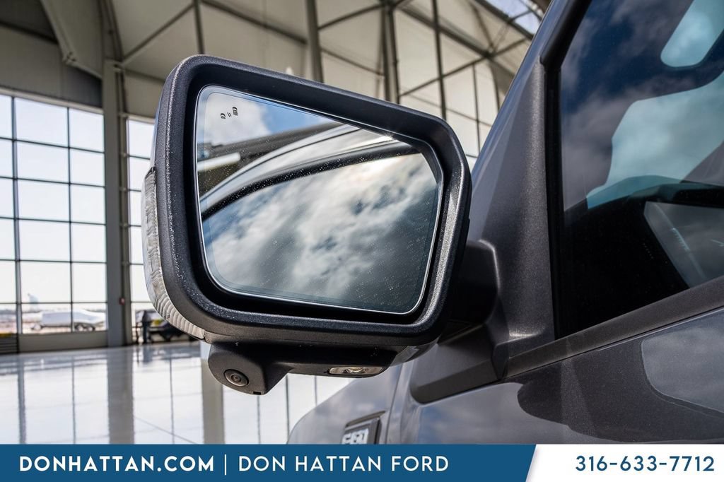 Used 2021 Ford F150 Lariat w/ Equipment Group 502A High AWD/4WD image 40