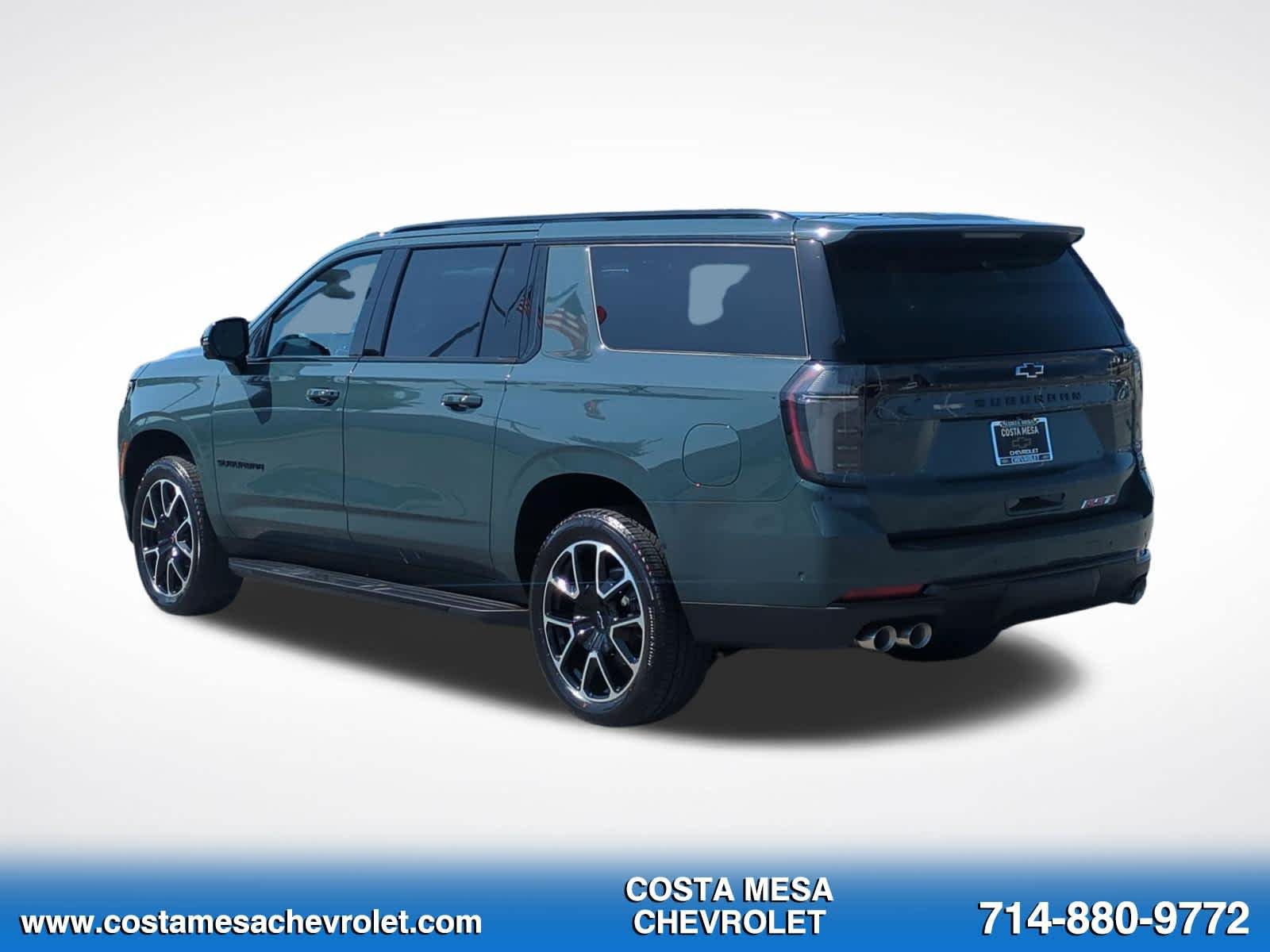 New 2026 Chevrolet Suburban RST w/ RST Capability Package AWD/4WD image 7