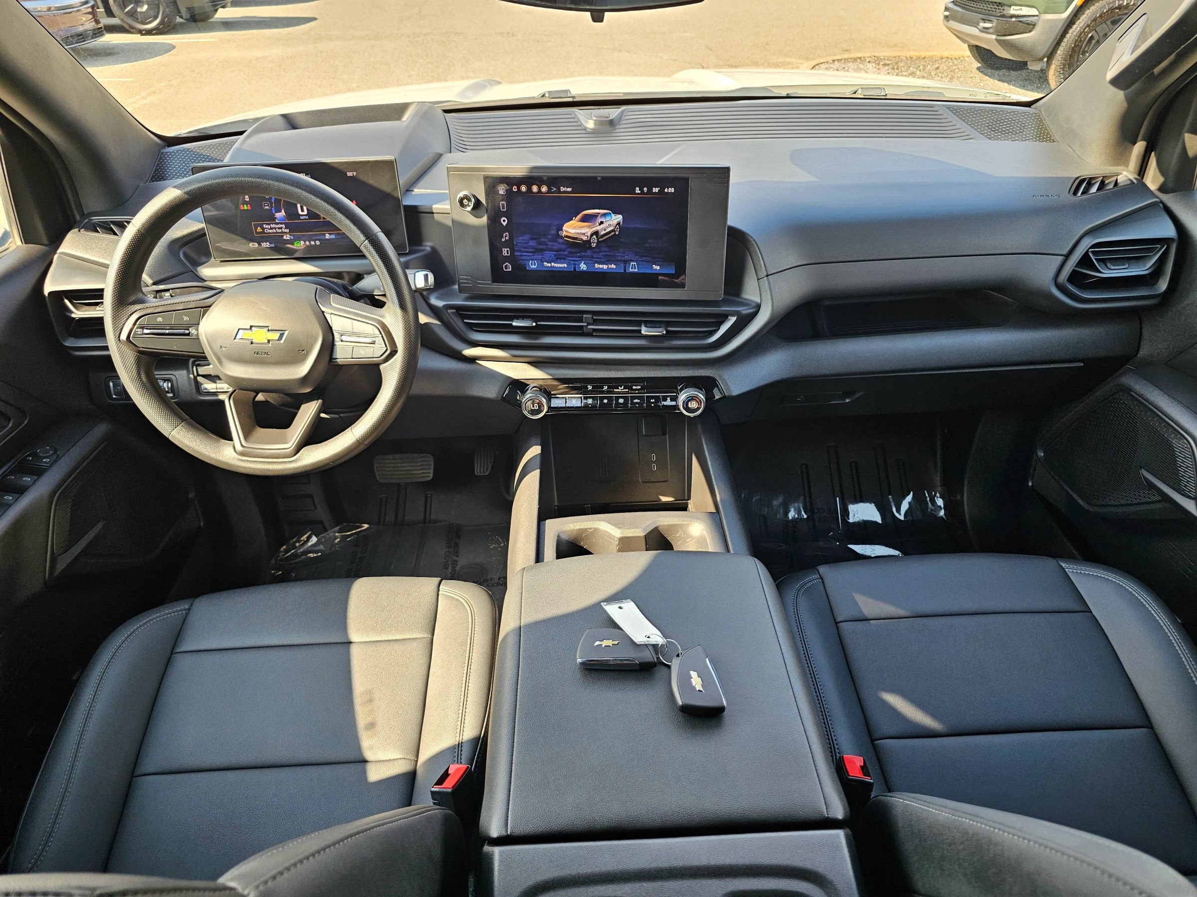 Used 2024 Chevrolet Silverado EV W/T AWD/4WD image 23