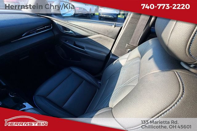 Used 2025 Buick Envista Sport Touring FWD image 10