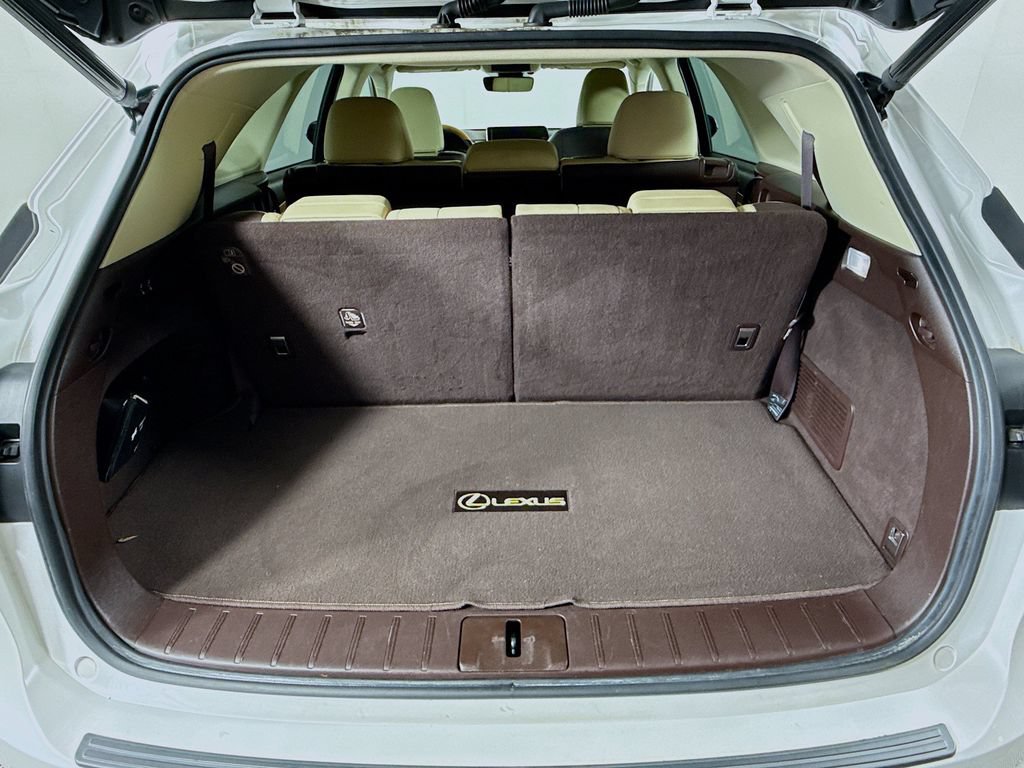 Used 2018 Lexus RX 350L FWD image 27