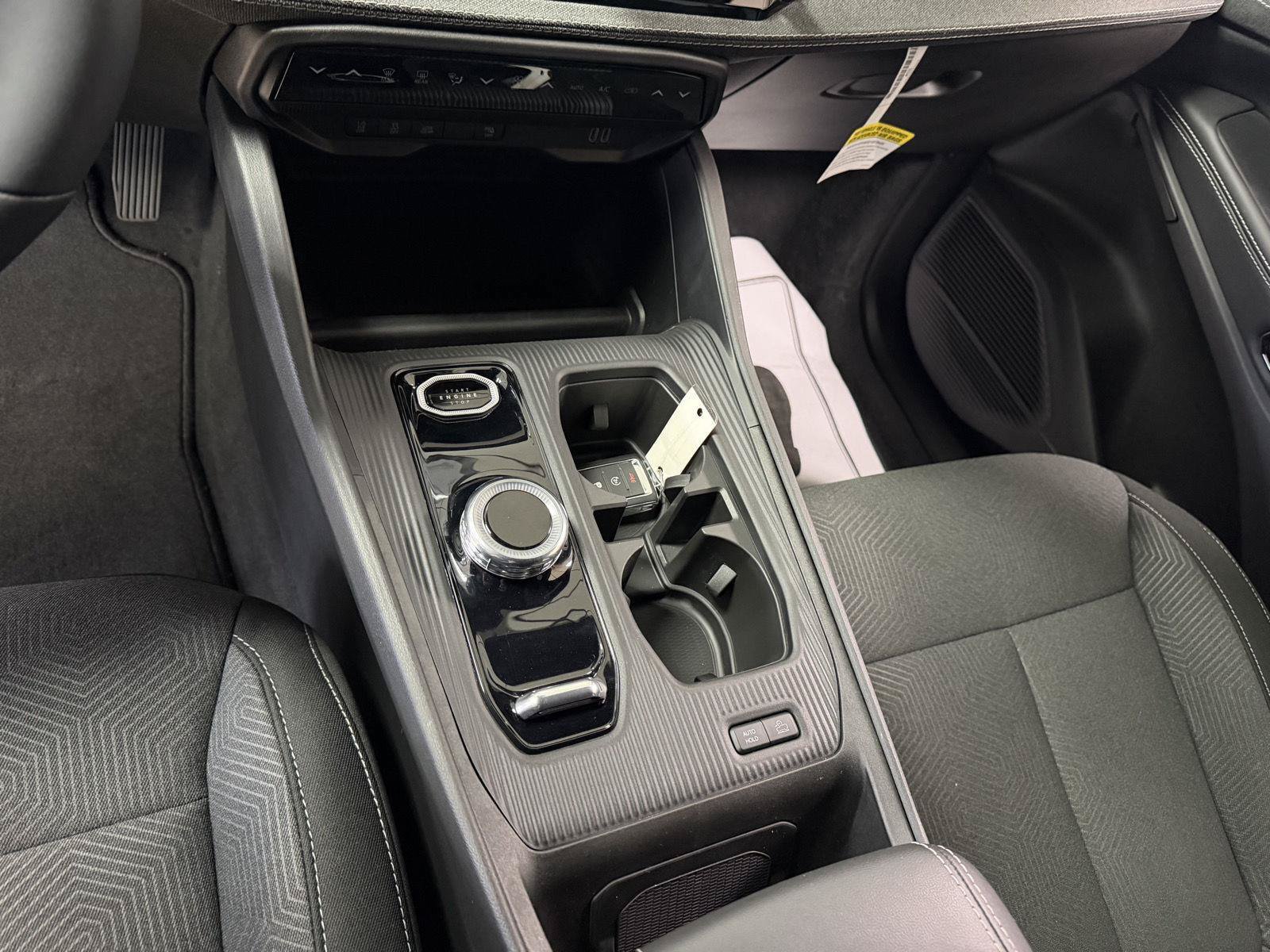 New 2026 Jeep Cherokee Laredo AWD/4WD image 12