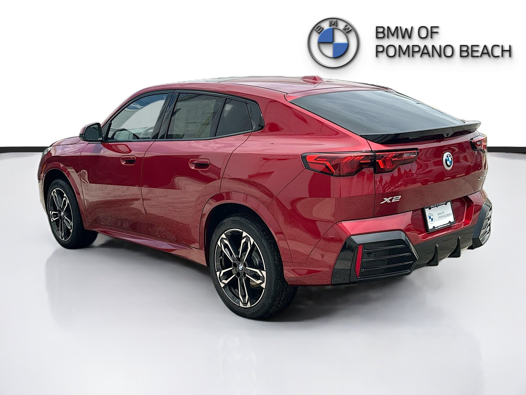 New 2026 BMW X2 xDrive28i w/ M Sport Package AWD/4WD image 4