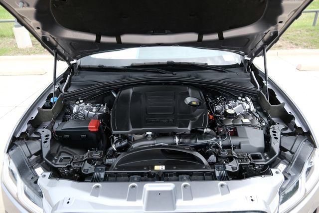 Used 2026 Jaguar F-PACE R-Dynamic S AWD/4WD image 61
