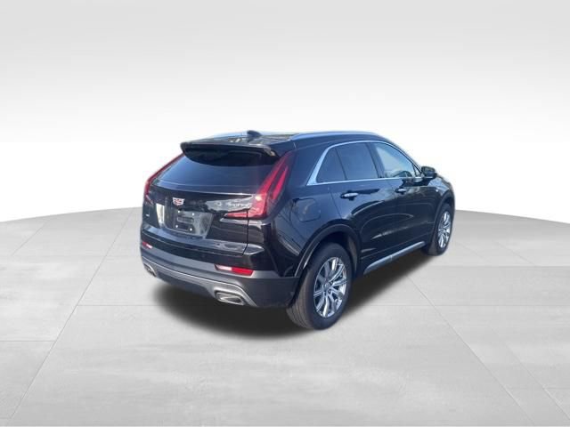 Used 2023 Cadillac XT4 Premium Luxury w/ Cold Weather Package image 4