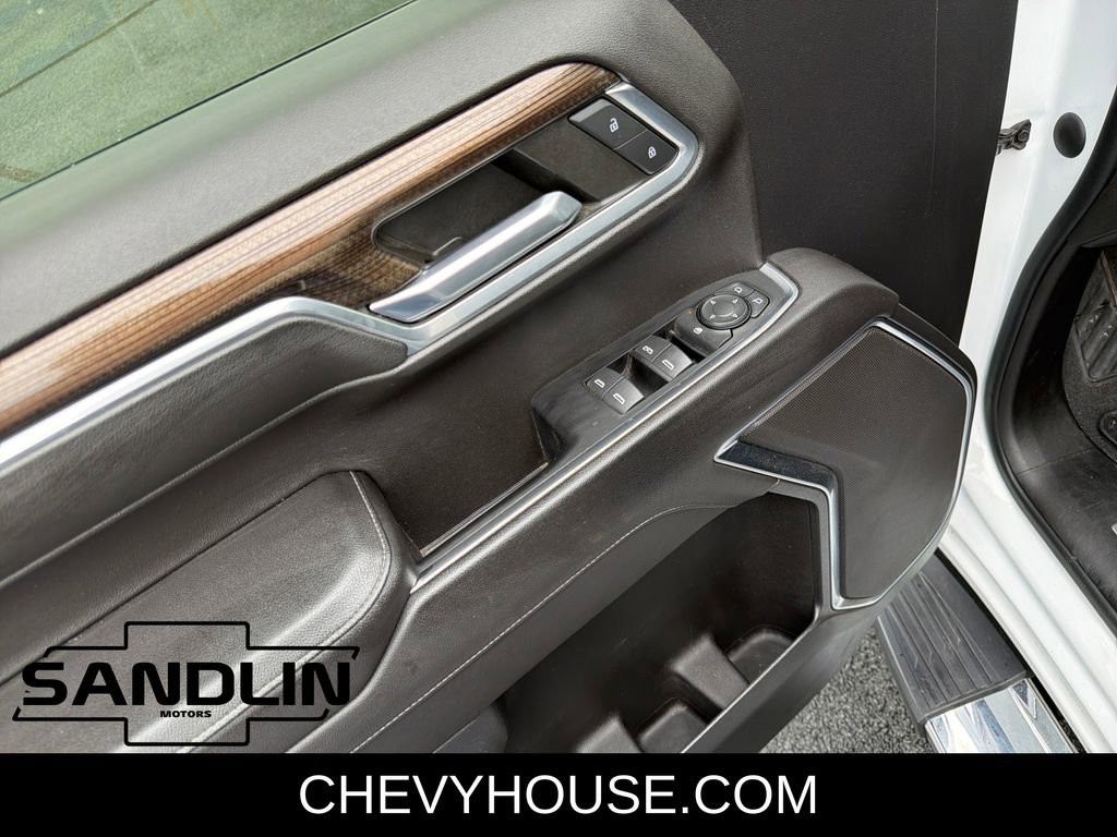 Used 2022 Chevrolet Silverado 1500 LT w/ Z71 Off-Road Package image 13