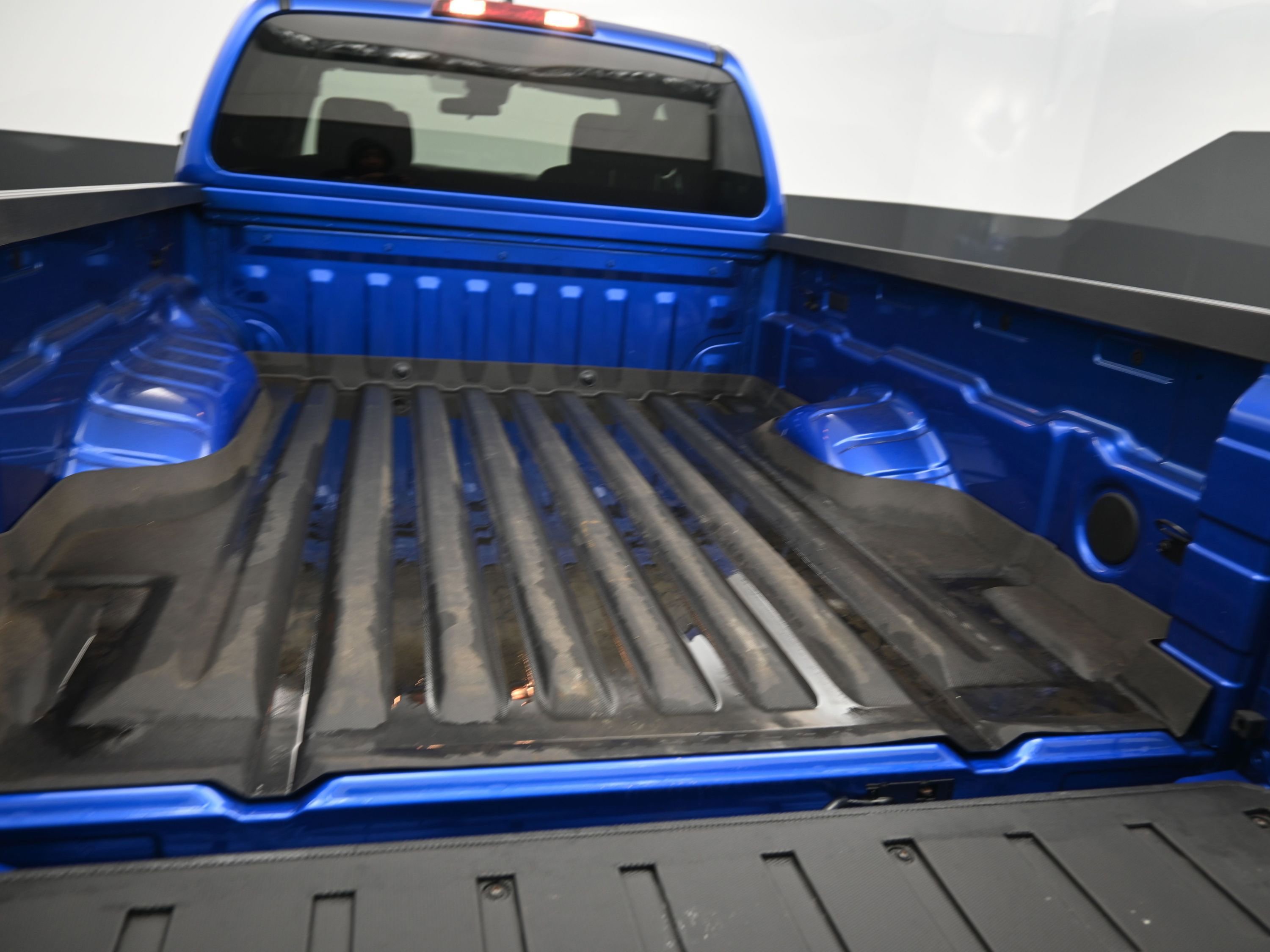 Certified 2024 Nissan Frontier SV image 14