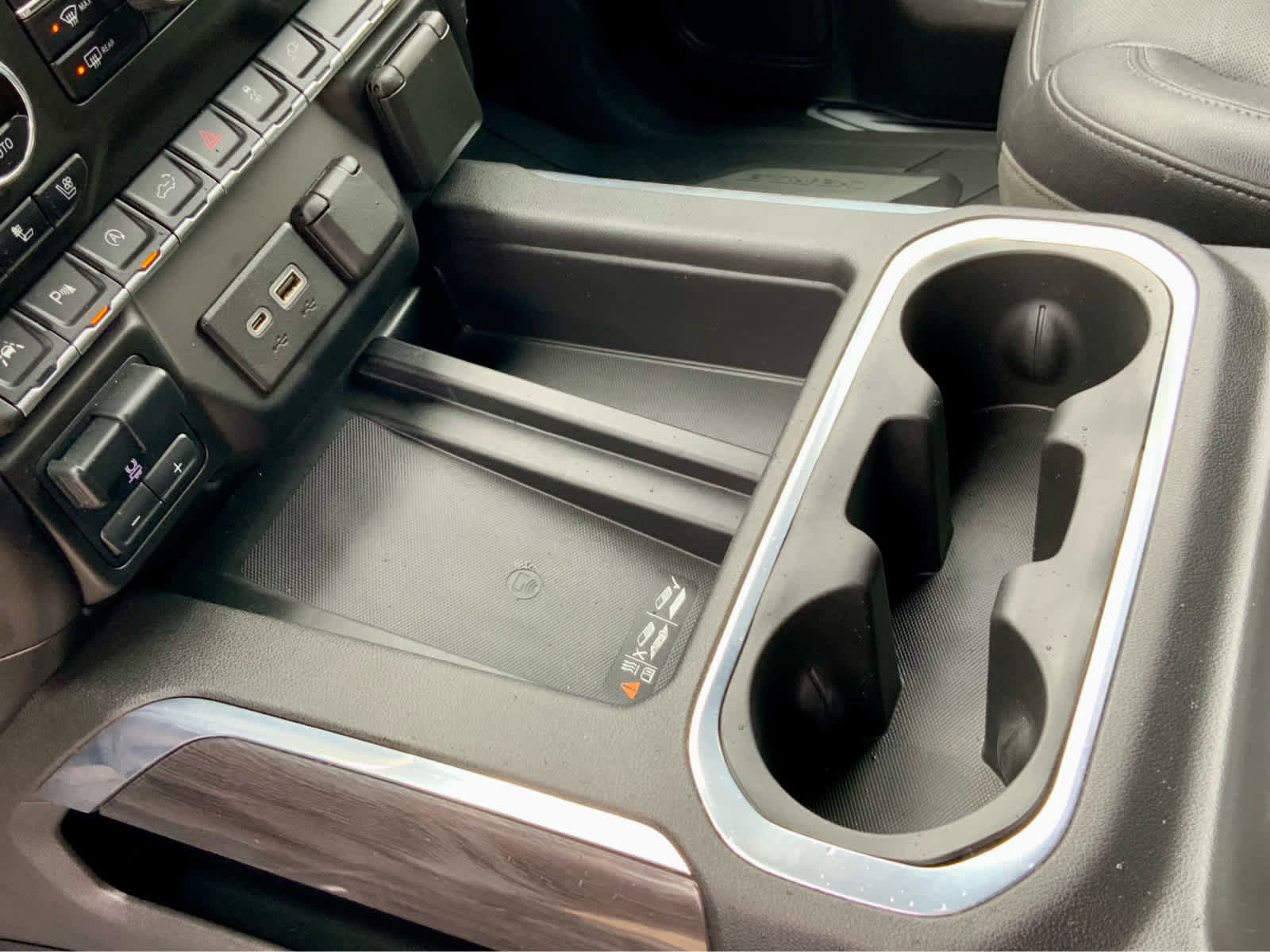 Used 2021 Chevrolet Silverado 1500 LTZ w/ LTZ Premium Package image 46