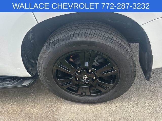 Used 2018 Toyota Sequoia TRD Sport RWD image 9