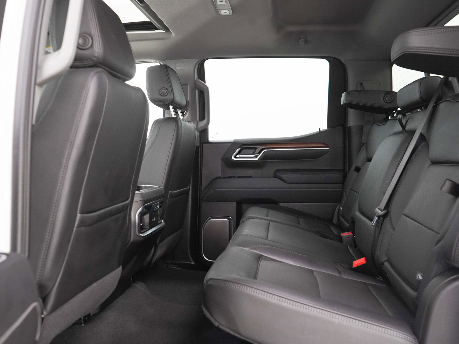 Used 2025 GMC Sierra 1500 Denali AWD/4WD image 20