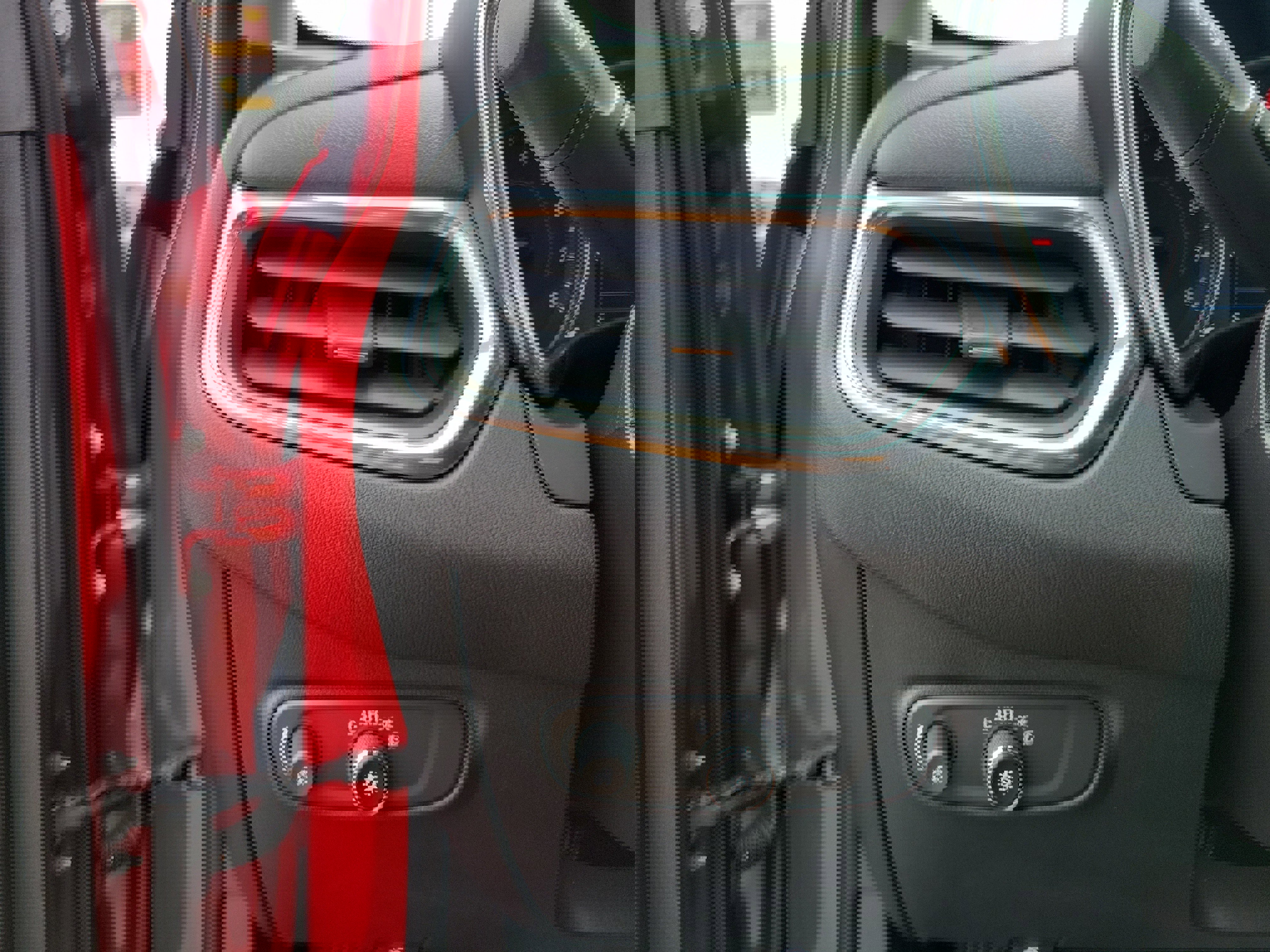 Used 2023 Chevrolet Equinox LT image 20