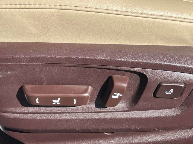 Used 2017 Lexus ES 350 w/ Navigation System Package FWD image 23
