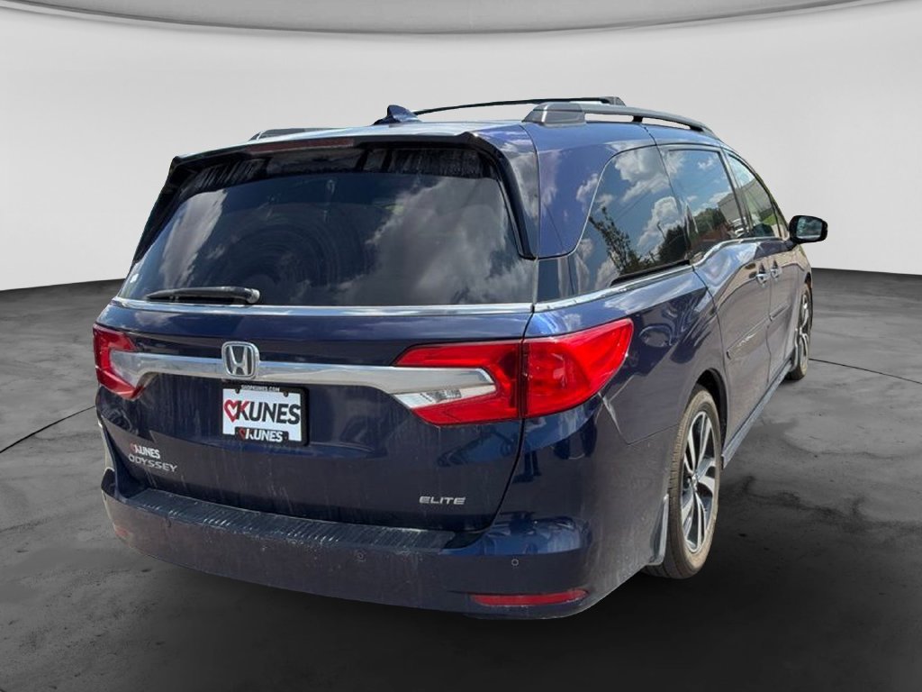 Used 2018 Honda Odyssey Elite image 9