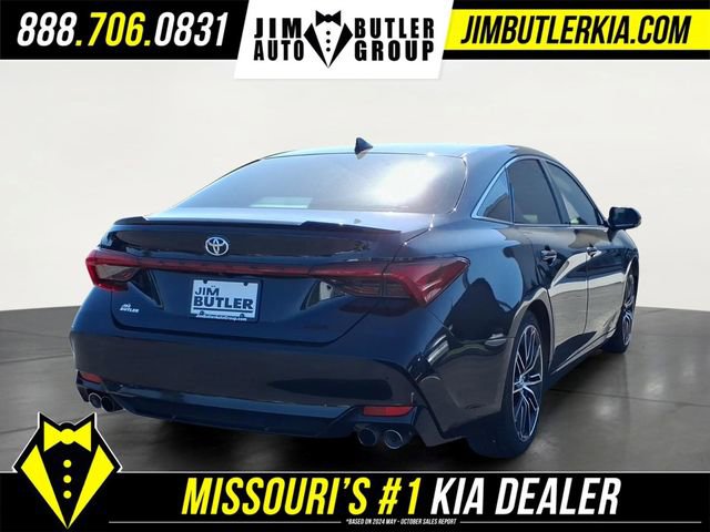 Used 2019 Toyota Avalon XSE w/ All Weather Liner Package image 25