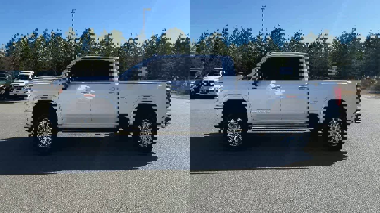 Used 2021 GMC Sierra 2500 Denali w/ Denali Ultimate Package image 5