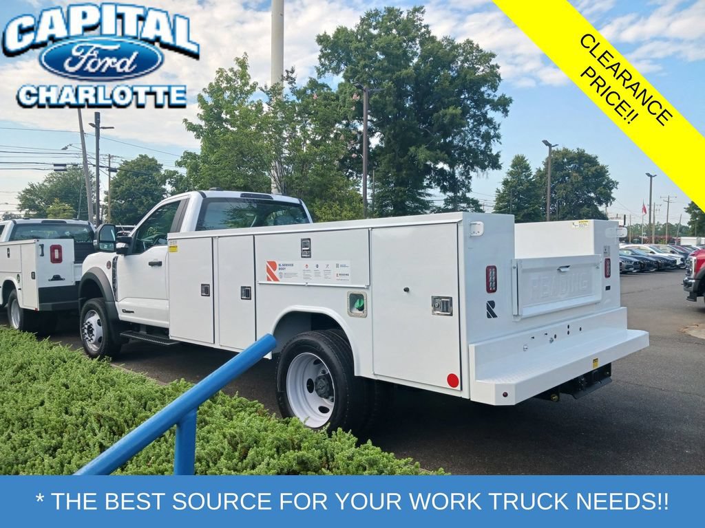 New 2024 Ford F450 XL w/ XL Chrome Package RWD image 3