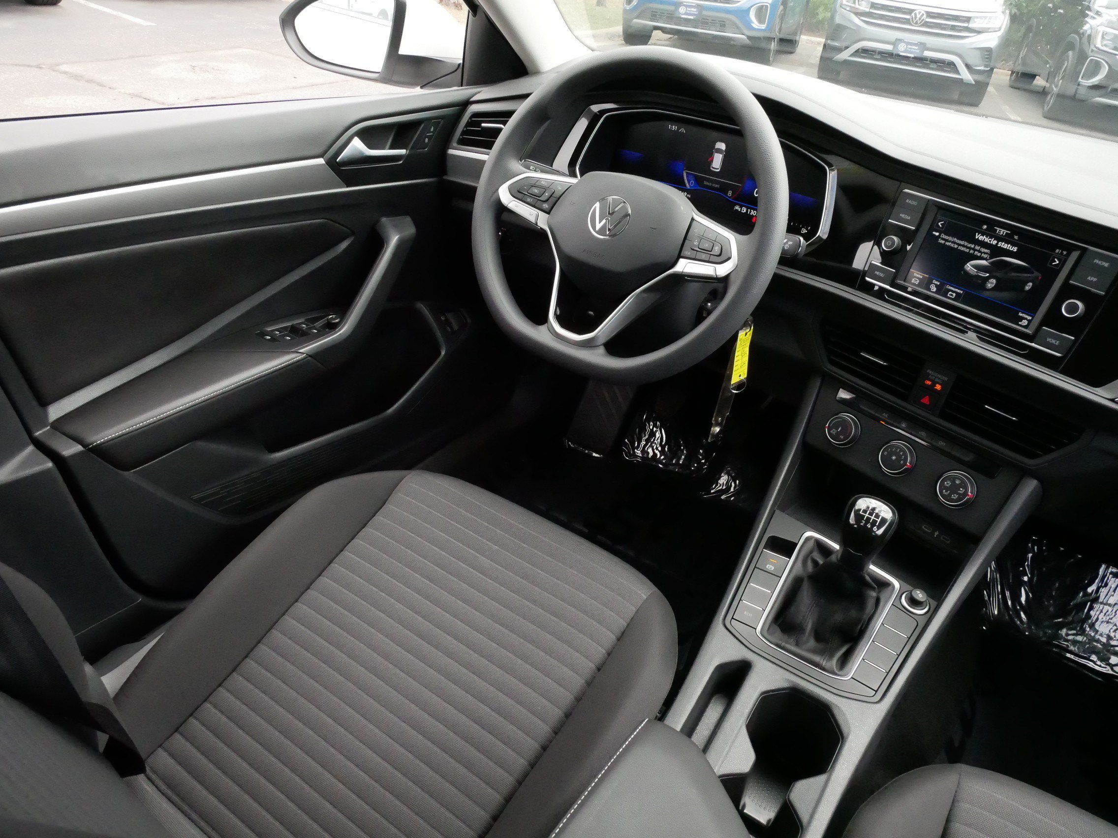 Certified 2023 Volkswagen Jetta S FWD image 9