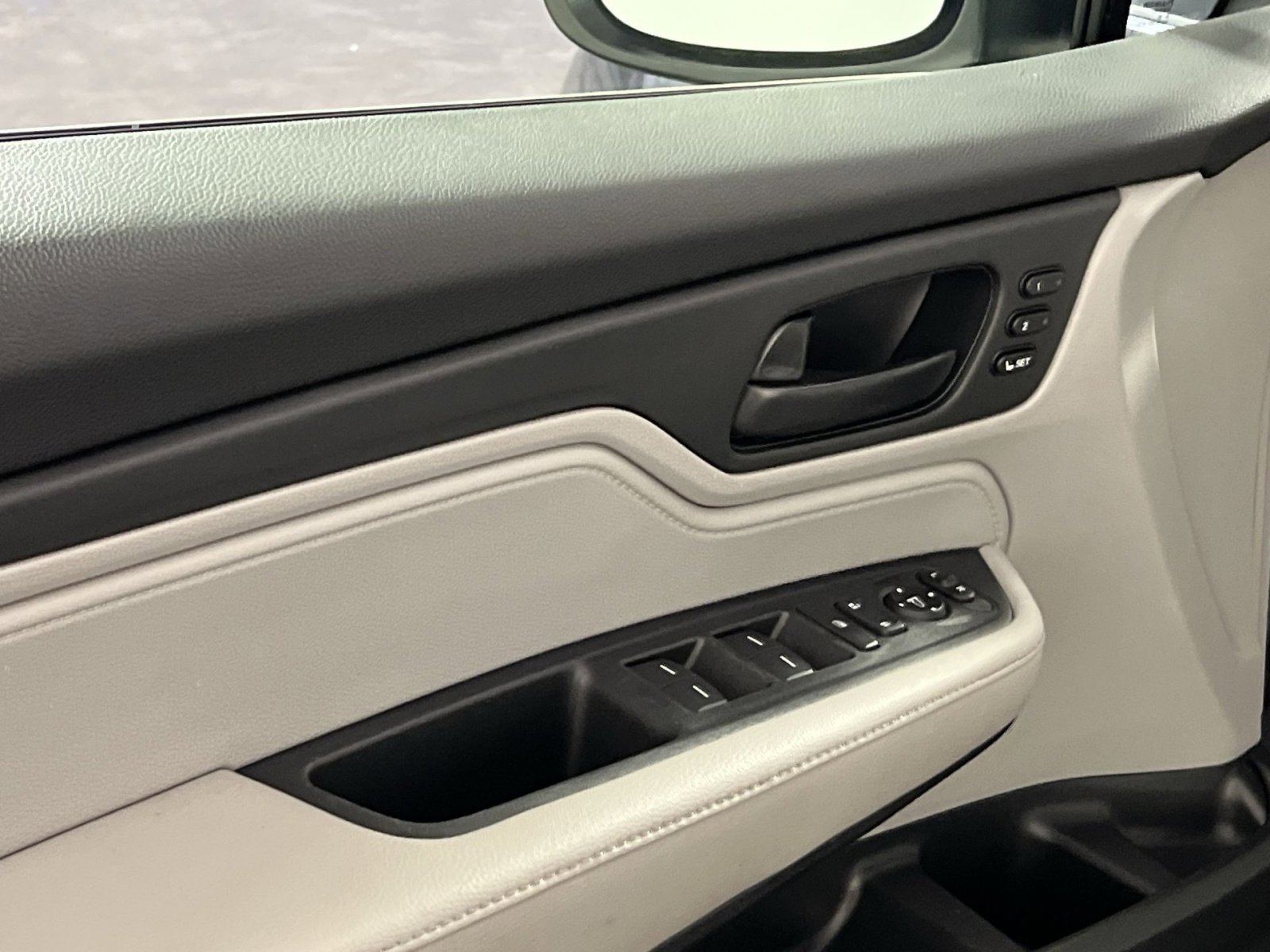 Used 2019 Honda Odyssey EX-L image 15