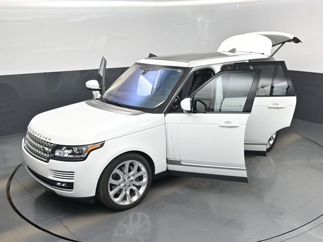 Used 2017 Land Rover Range Rover Supercharged image 20