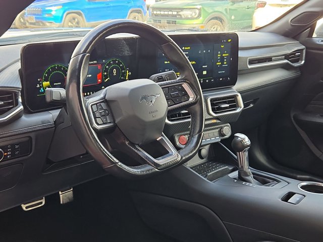 Used 2024 Ford Mustang Premium image 9