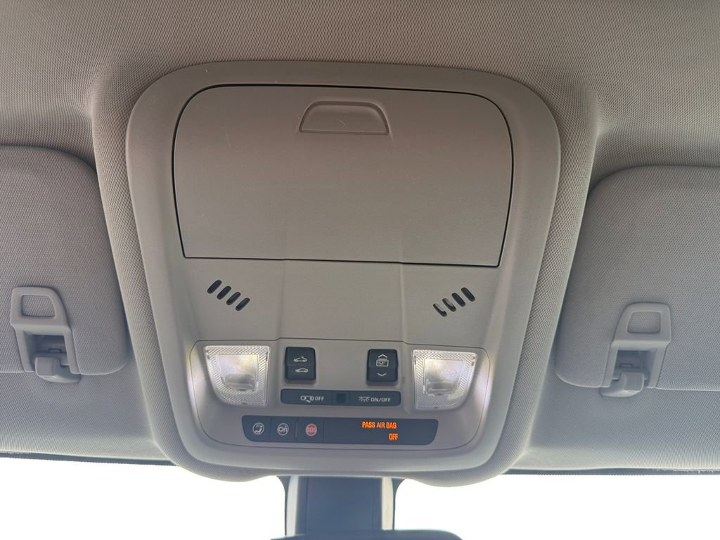 Used 2018 GMC Terrain SLE w/ Driver Convenience Package AWD/4WD image 26