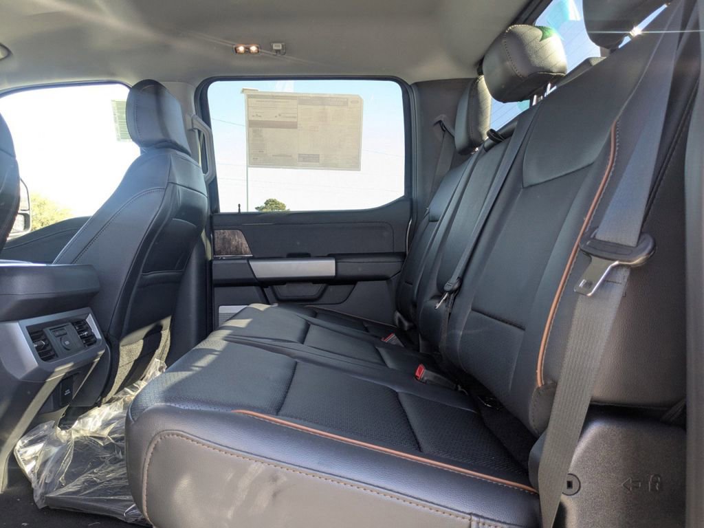 New 2026 Ford F250 Lariat w/ Chrome Package image 16