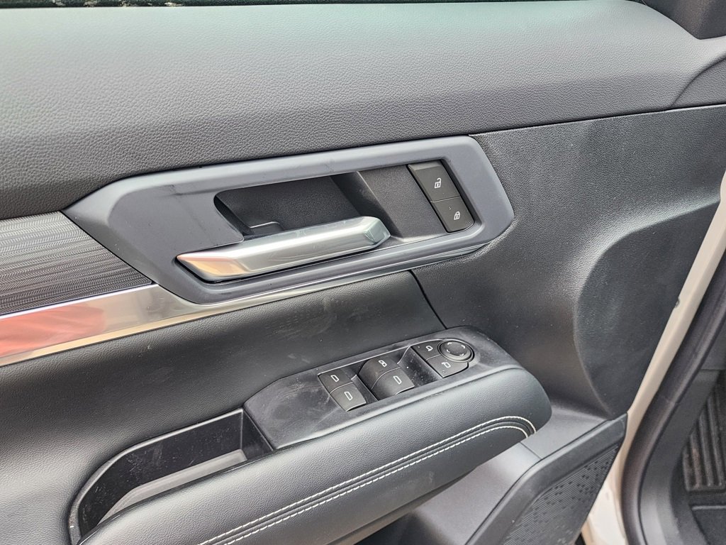 New 2026 GMC Terrain Elevation w/ Black Edition image 14