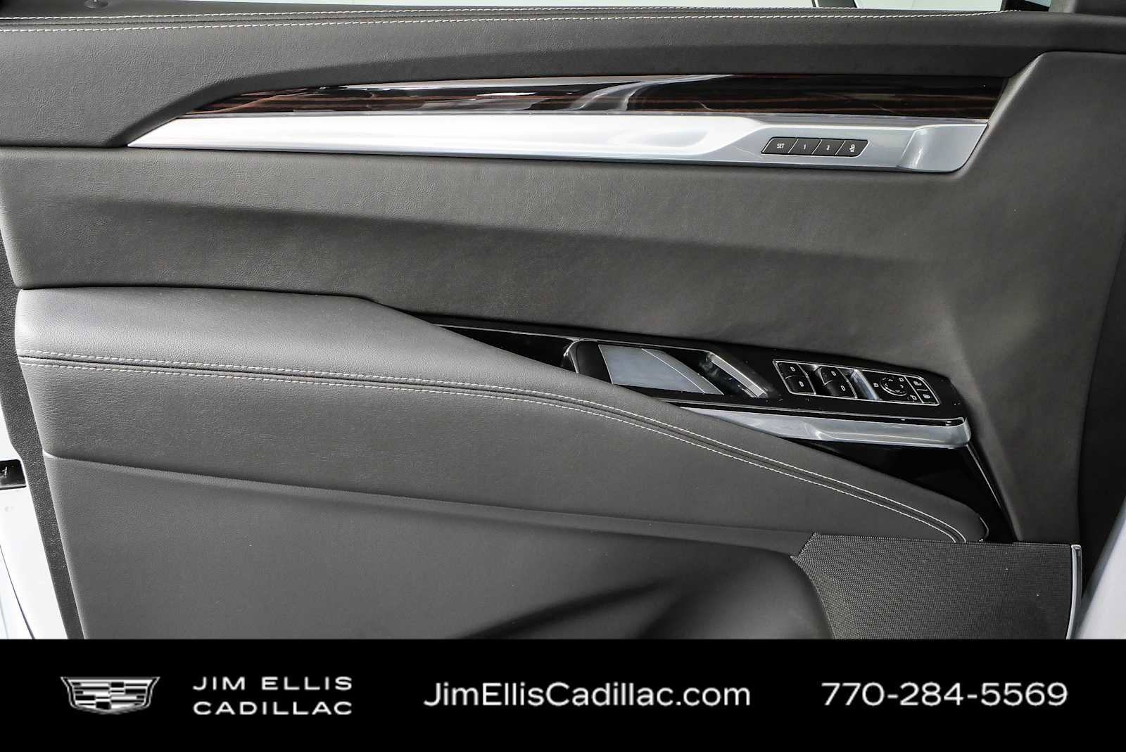 New 2026 Cadillac Escalade ESV Luxury w/ Touring Package AWD/4WD image 6