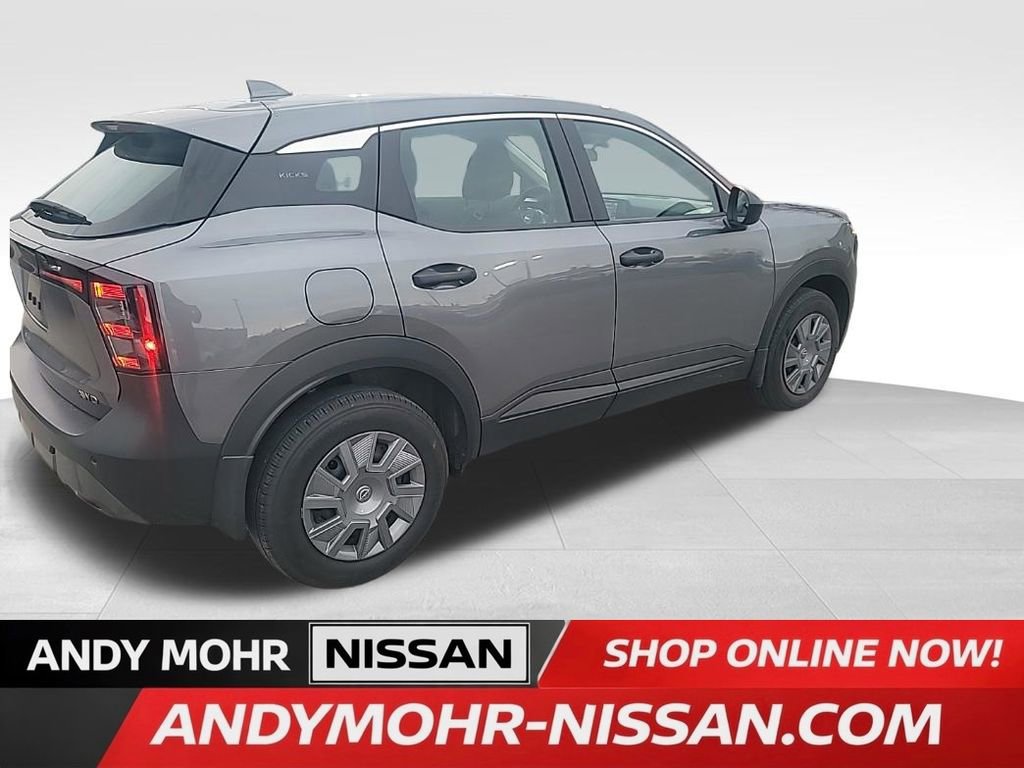 Used 2025 Nissan Kicks S image 5