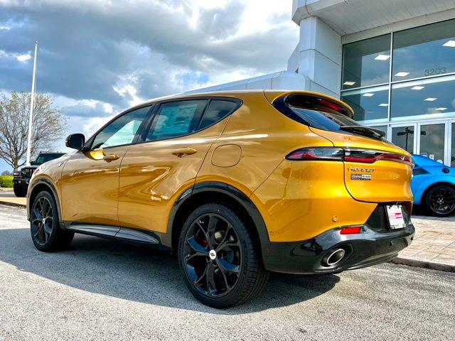 New 2024 Dodge Hornet R/T w/ Track Pack image 8
