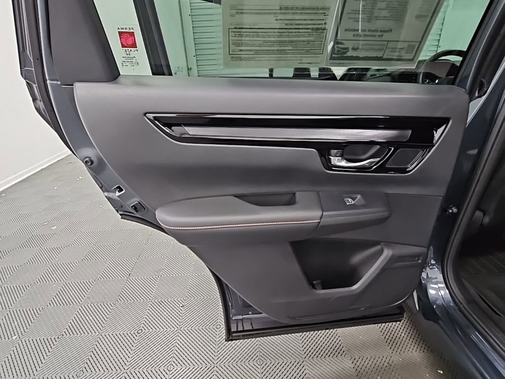 Used 2024 Honda CR-V Sport Touring image 38