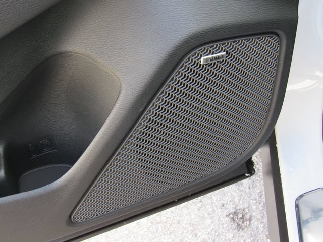 New 2026 Mitsubishi Outlander ES FWD image 19