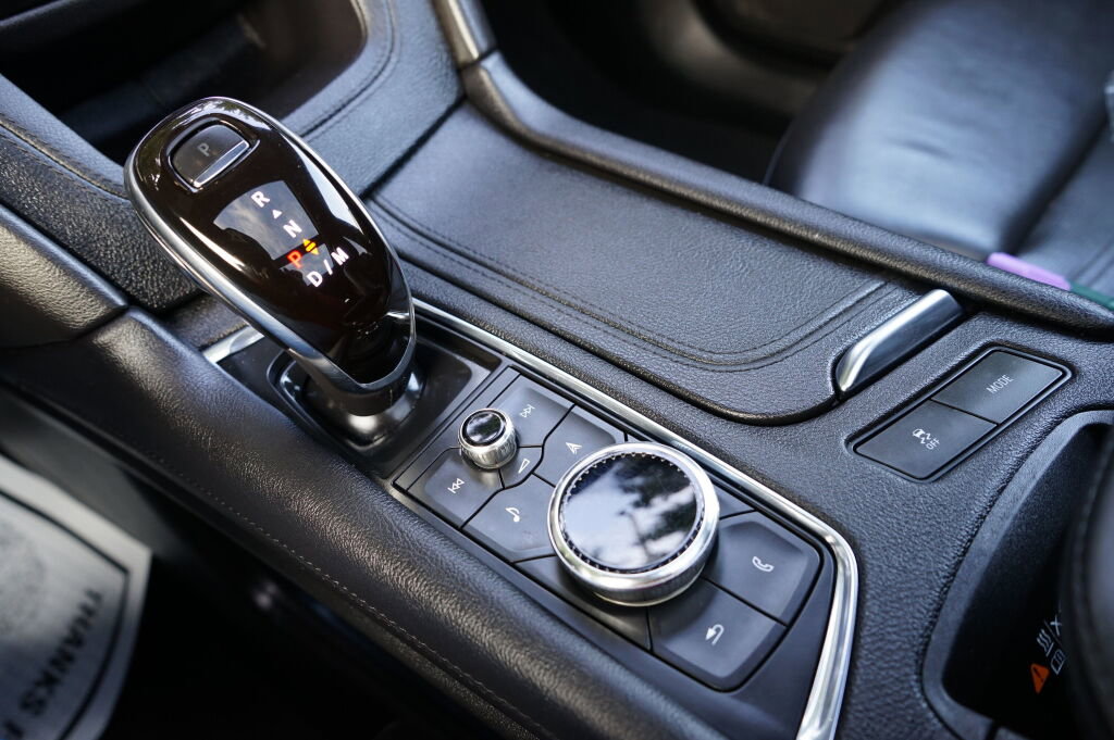 Used 2020 Cadillac XT6 Premium Luxury w/ Platinum Package image 19