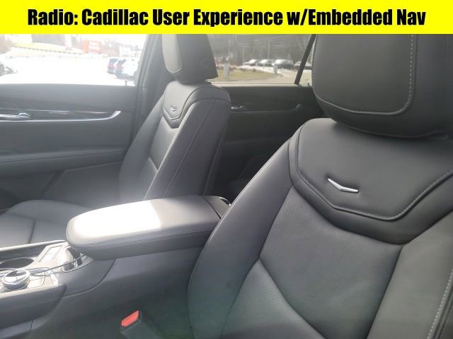 Used 2025 Cadillac XT6 Premium Luxury w/ Technology Package image 14