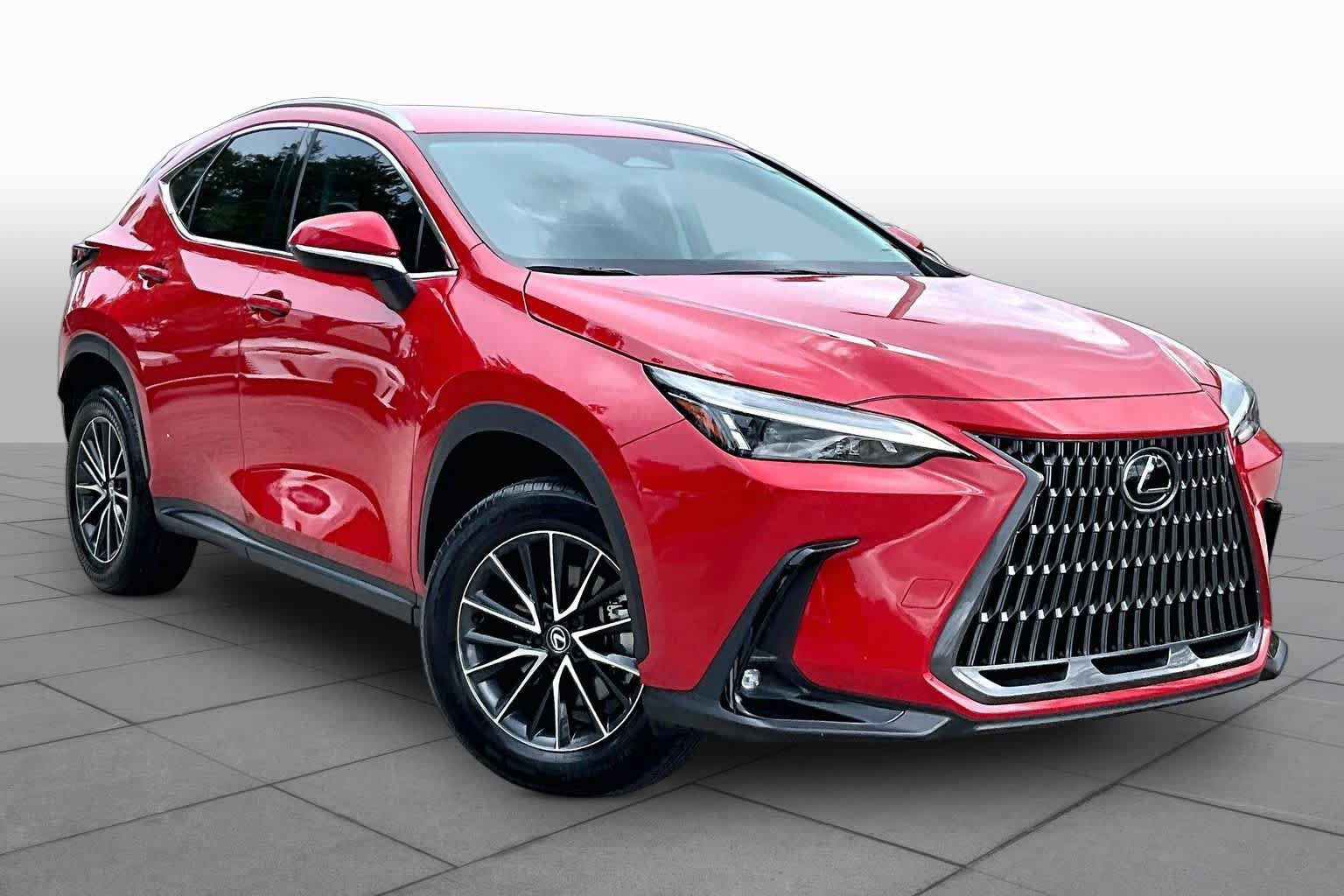 Used 2024 Lexus NX 250 FWD w/ Towing Package (2000 Lbs) image 3