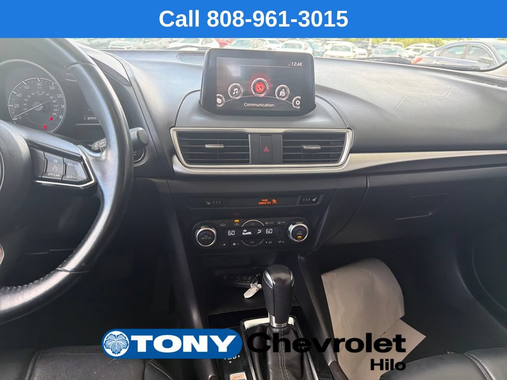 Used 2017 MAZDA MAZDA3 Touring FWD image 17