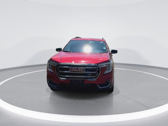 Certified 2024 GMC Terrain AT4 w/ Infotainment Package II AWD/4WD image 3