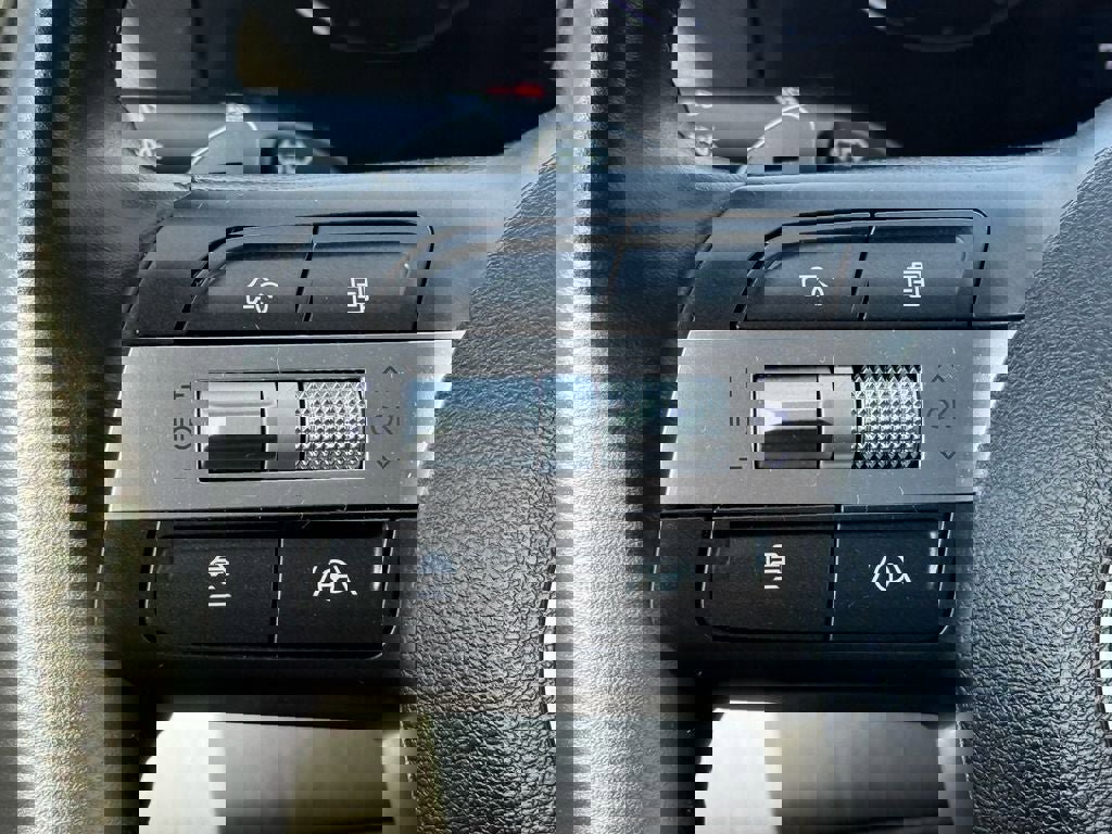 Used 2024 Hyundai Kona SEL w/ Convenience Package image 21