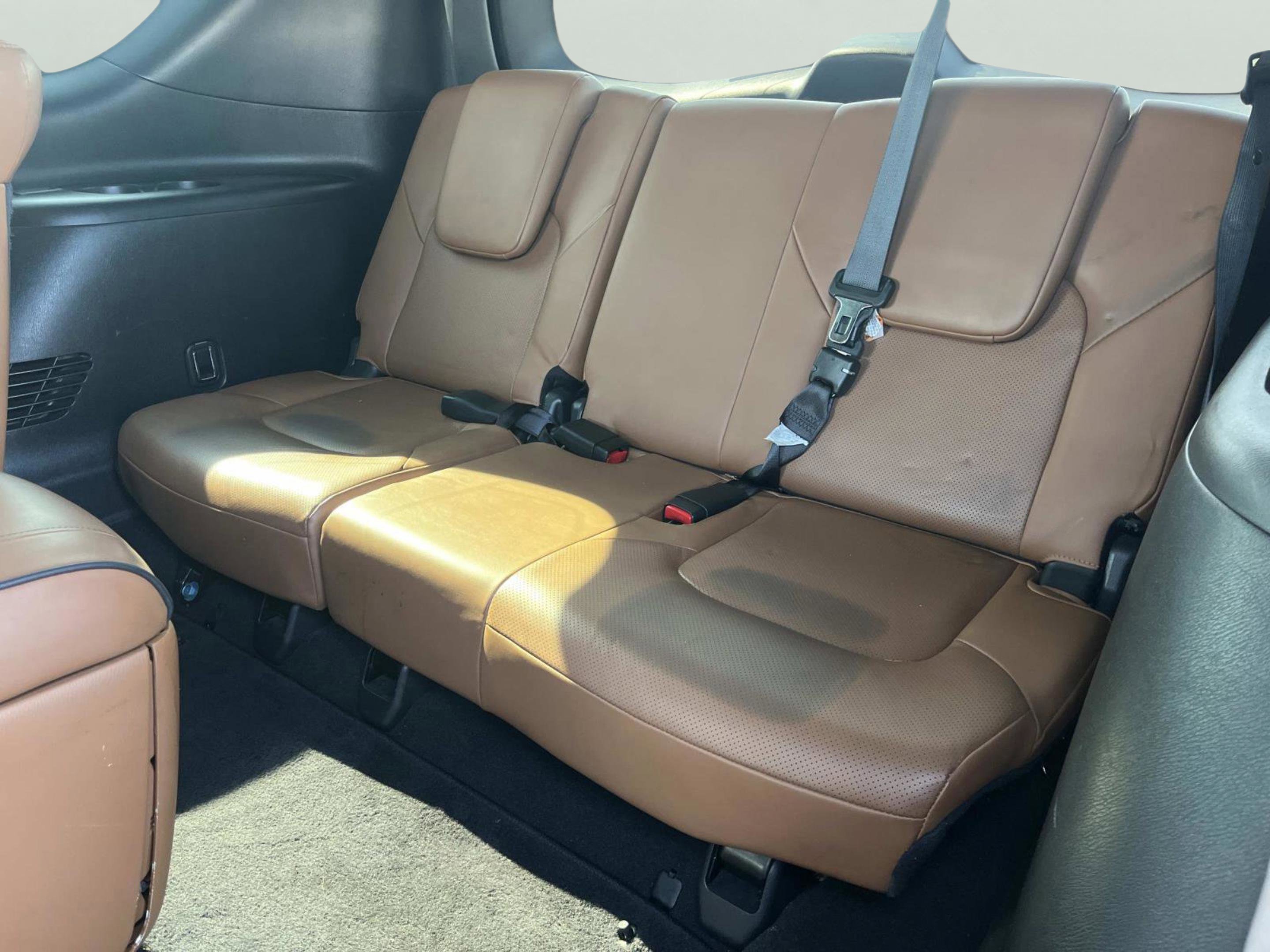 Used 2021 INFINITI QX80 Sensory w/ All-Season Package image 18