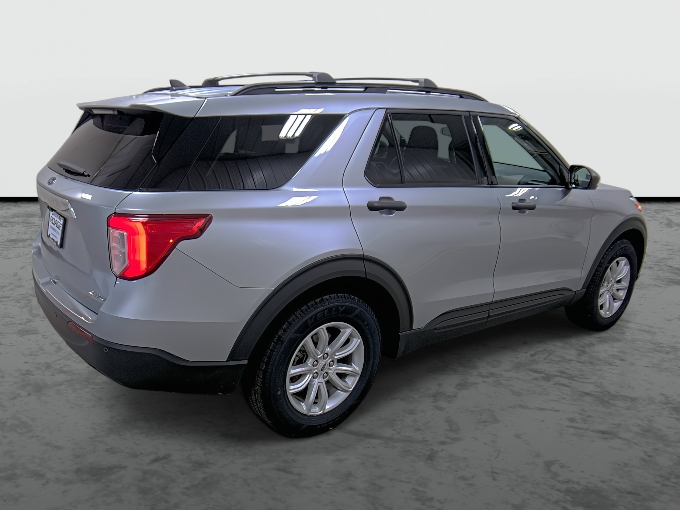 Used 2021 Ford Explorer 4WD image 4