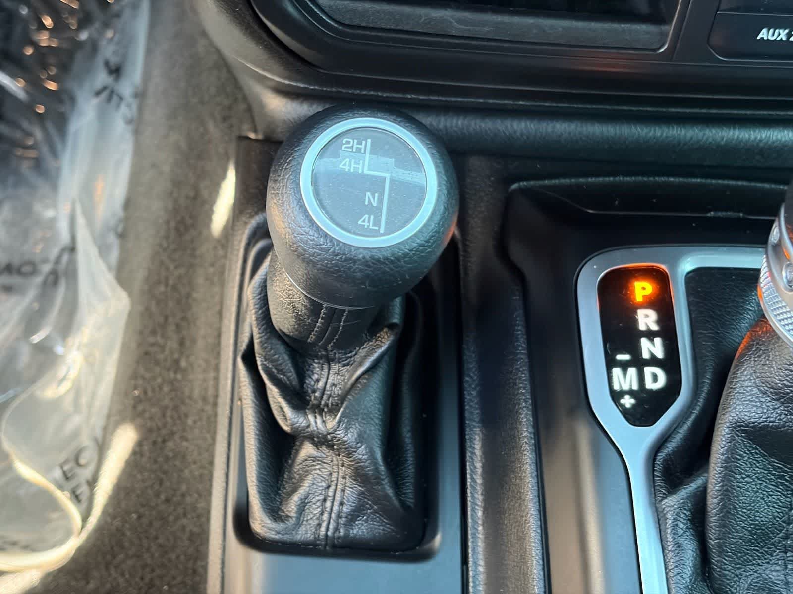 Used 2018 Jeep Wrangler Unlimited Sport S AWD/4WD image 22