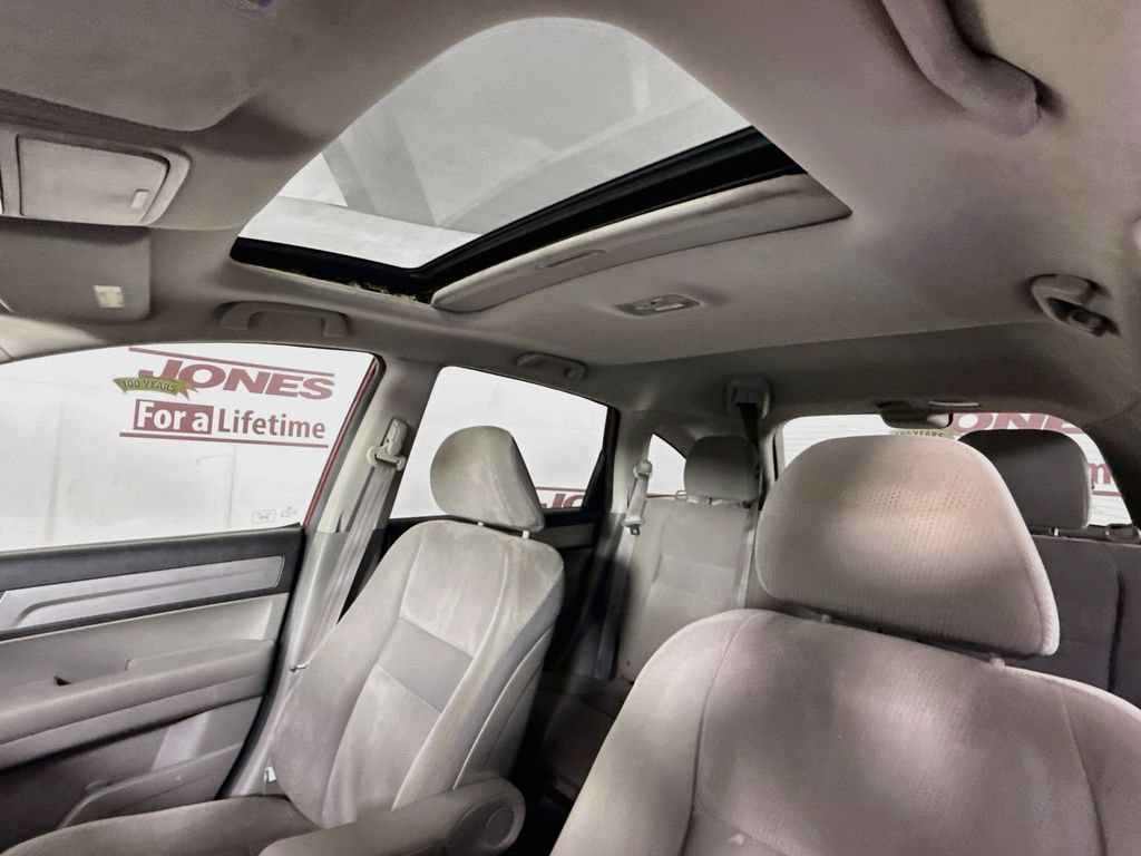 Used 2010 Honda CR-V EX image 8