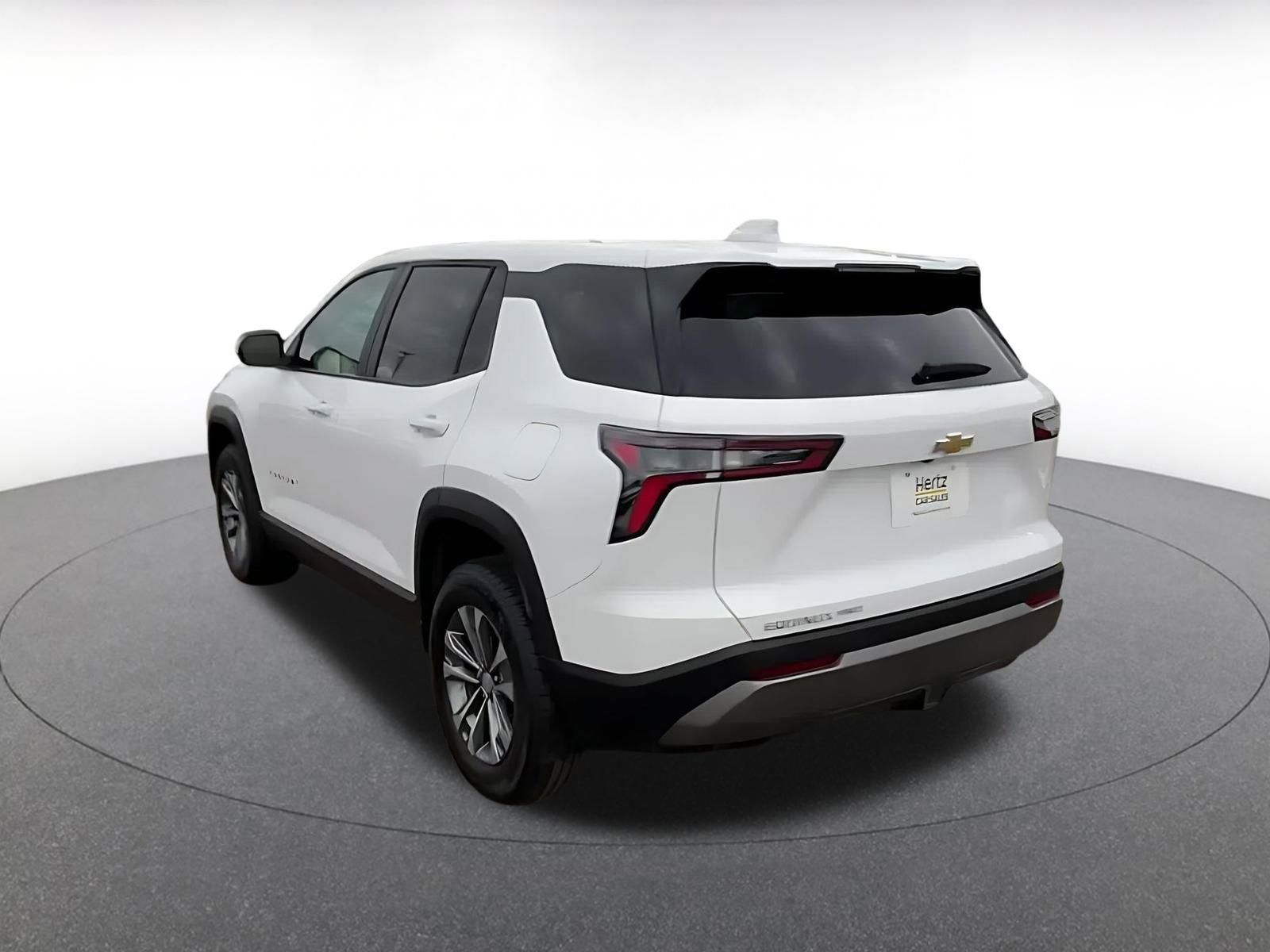 Used 2025 Chevrolet Equinox LT image 11