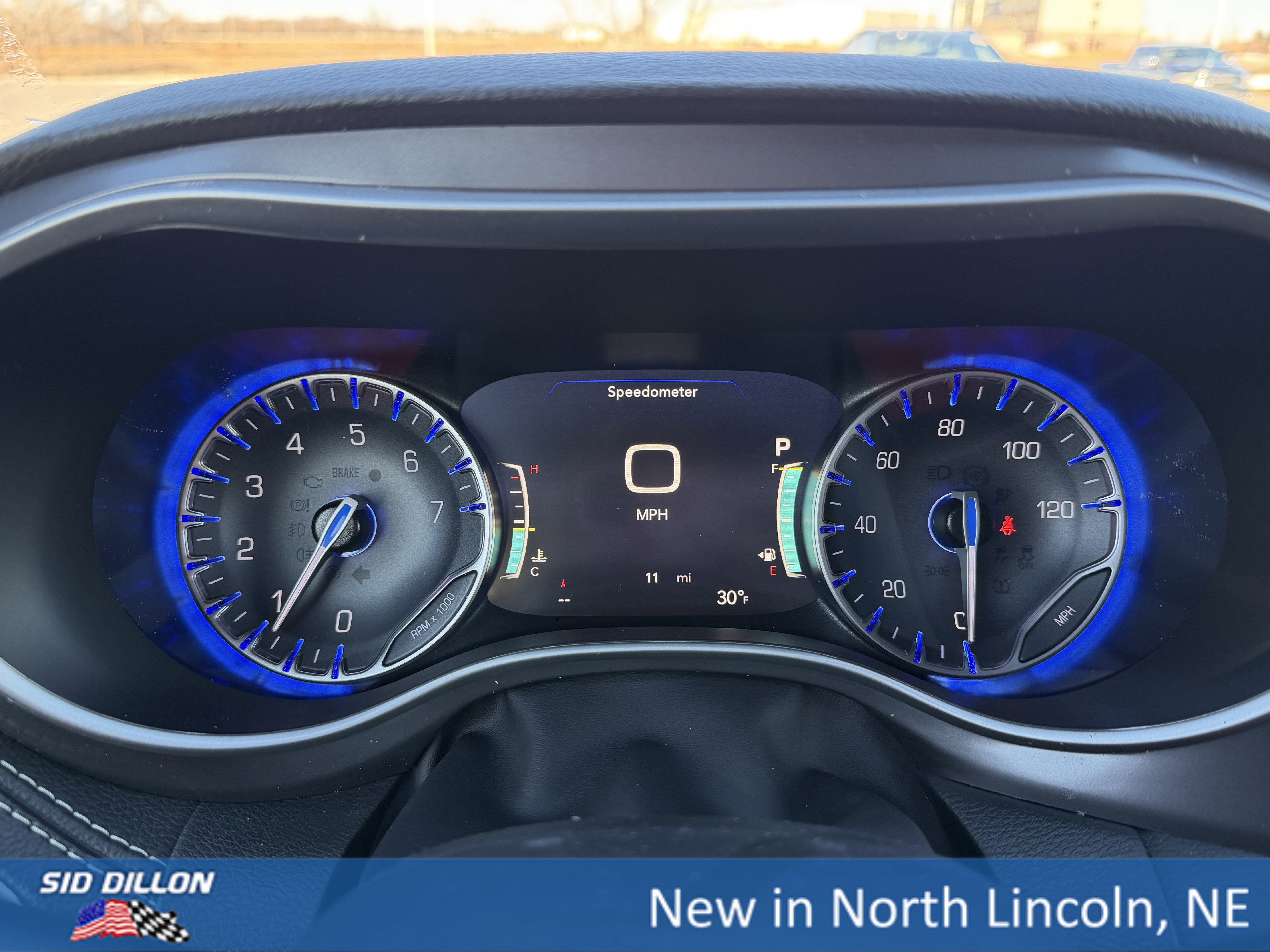 New 2026 Chrysler Pacifica Select w/ S Appearance Package image 9