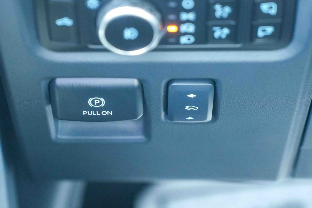Used 2026 Ford F150 Lariat AWD/4WD image 29