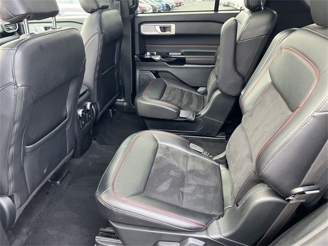 Used 2023 Ford Explorer ST-Line w/ Class IV Trailer Tow Package image 23