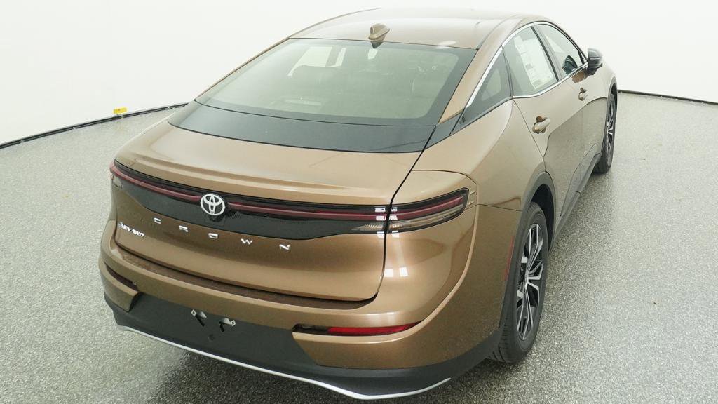 New 2026 Toyota Crown XLE image 35